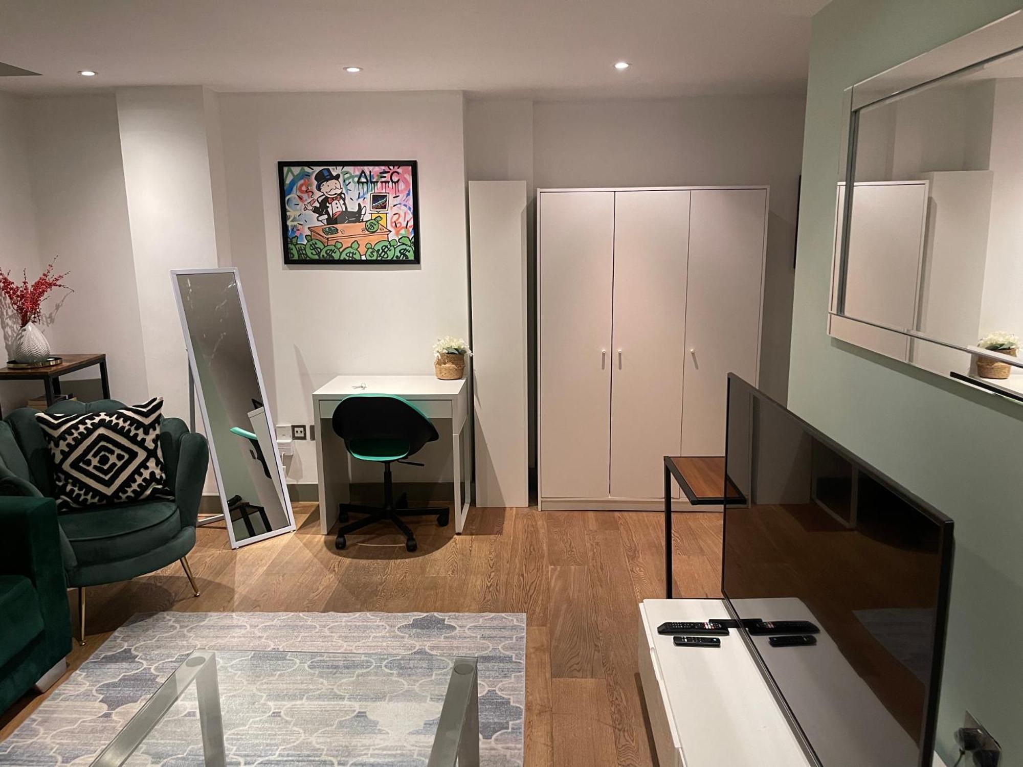 Apartament Hernstons Place Londra